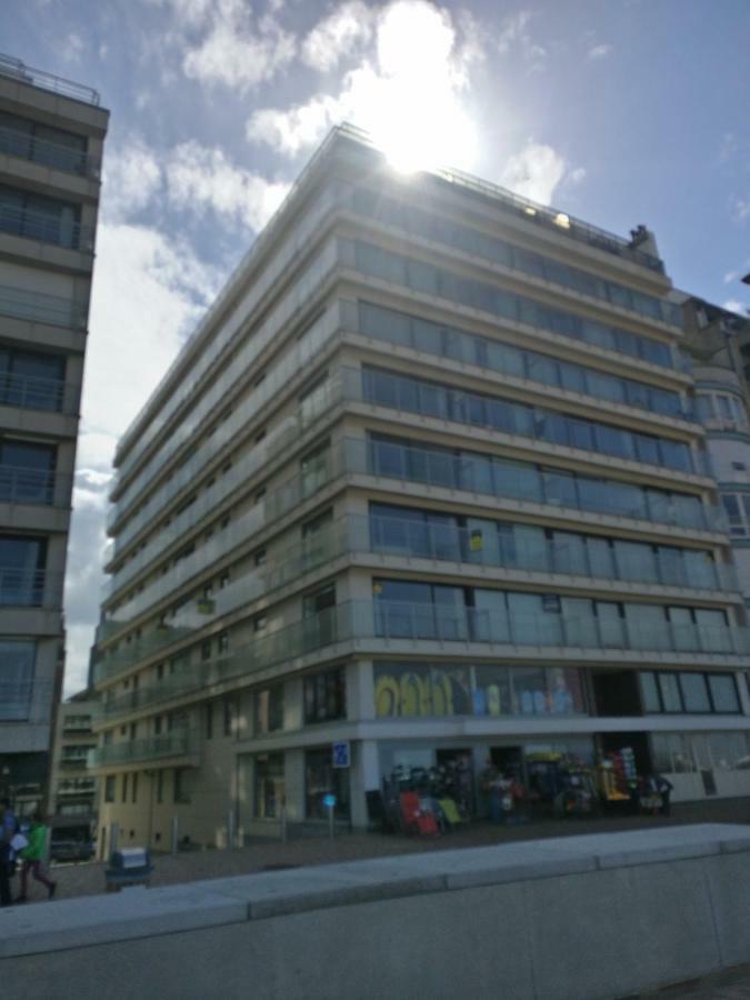 Apartament Wenduine Op Zeedijk Zewnętrze zdjęcie
